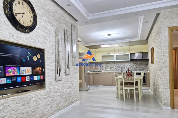 Shtepi ne shitje 3+1 ne Tirane - 219,000 Euro