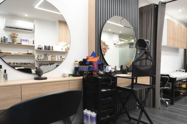 Business Property in Sale 1+1 in Tirana - 17,000 Euro