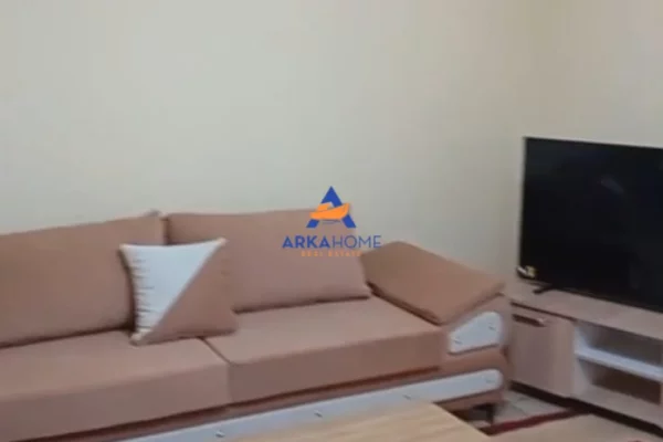 SHITET APARTAMENT 3+1+2BALLKONE "RRUGA QEMAL STAFA , XHAMLLIK" 16.000.000 LEKE