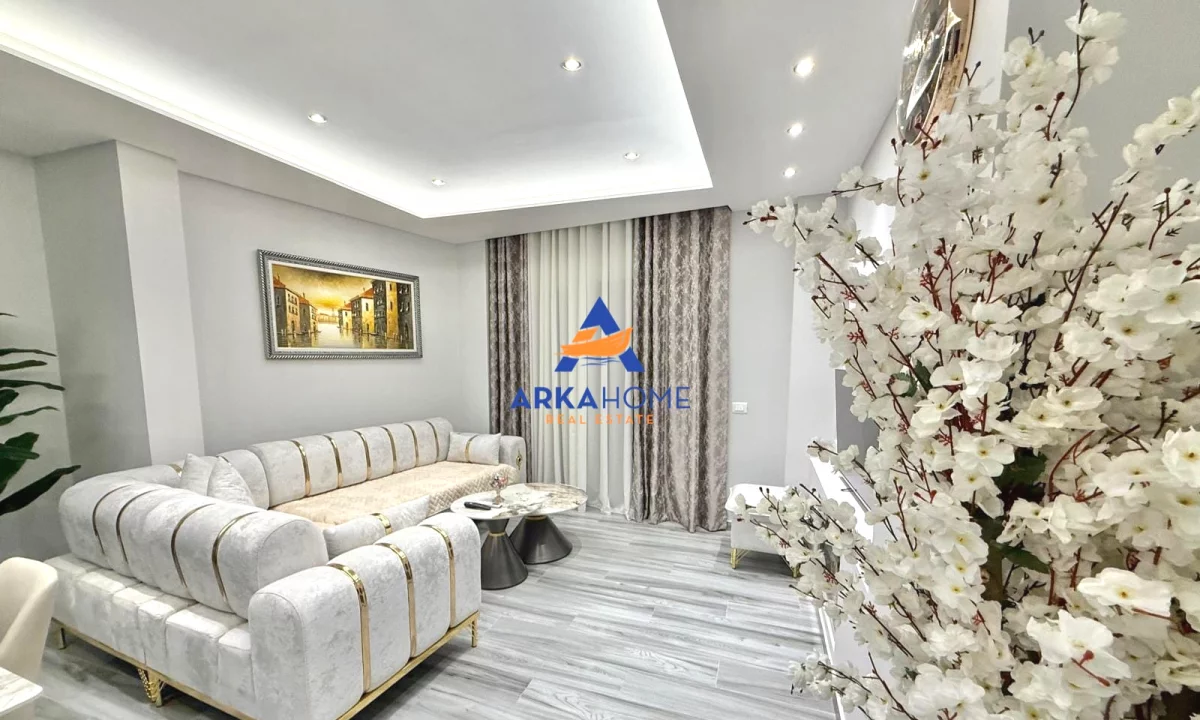 Shtepi me qera Apartament ne Tirane, 2+1, Mobilimi E mobiluar, Pagesa 677  Euro.