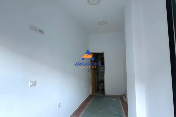 Ambient biznesi me qera 1+1 ne Tirane - 320 Euro