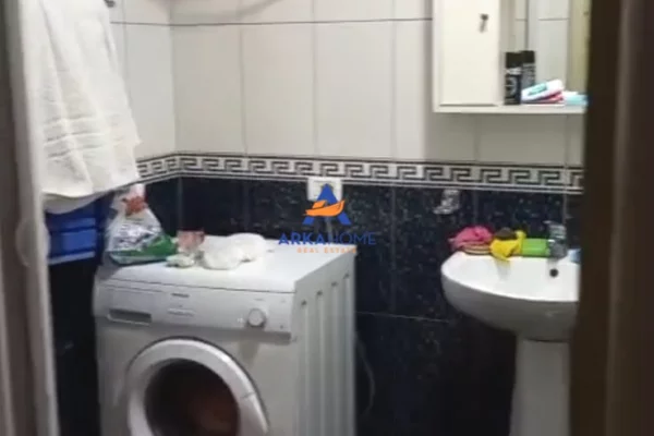 Shtepi me qera Apartament ne Tirane, 2+1, Mobilimi E mobiluar, Pagesa 468  Euro.