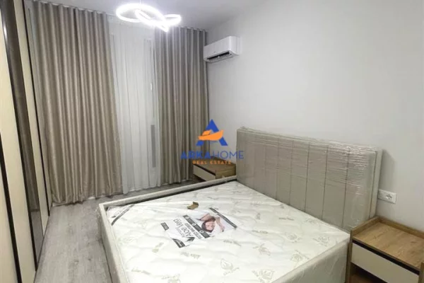 Shtepi me qera Apartament ne Tirane, 2+1, Mobilimi E mobiluar, Pagesa 572  Euro.