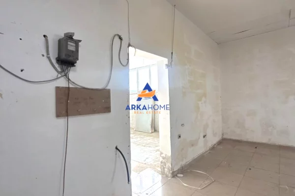Ambient biznesi me qera 1+1 ne Tirane - 1,250 Euro