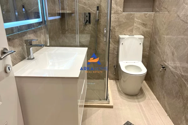 Shtepi ne shitje Apartament ne Tirane, 2+1, Mobilimi Pjeserisht e mobiluar, Pagesa 125,000  Euro.