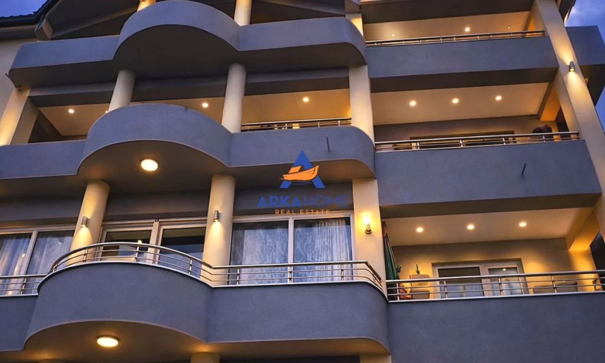 Shtepi me qera Apartament ne Tirane, 5+1, Mobilimi E mobiluar, Pagesa 1,500  Euro.