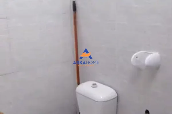 Shtepi me qera Apartament ne Tirane, 1+1, Mobilimi E mobiluar, Pagesa 416  Euro.