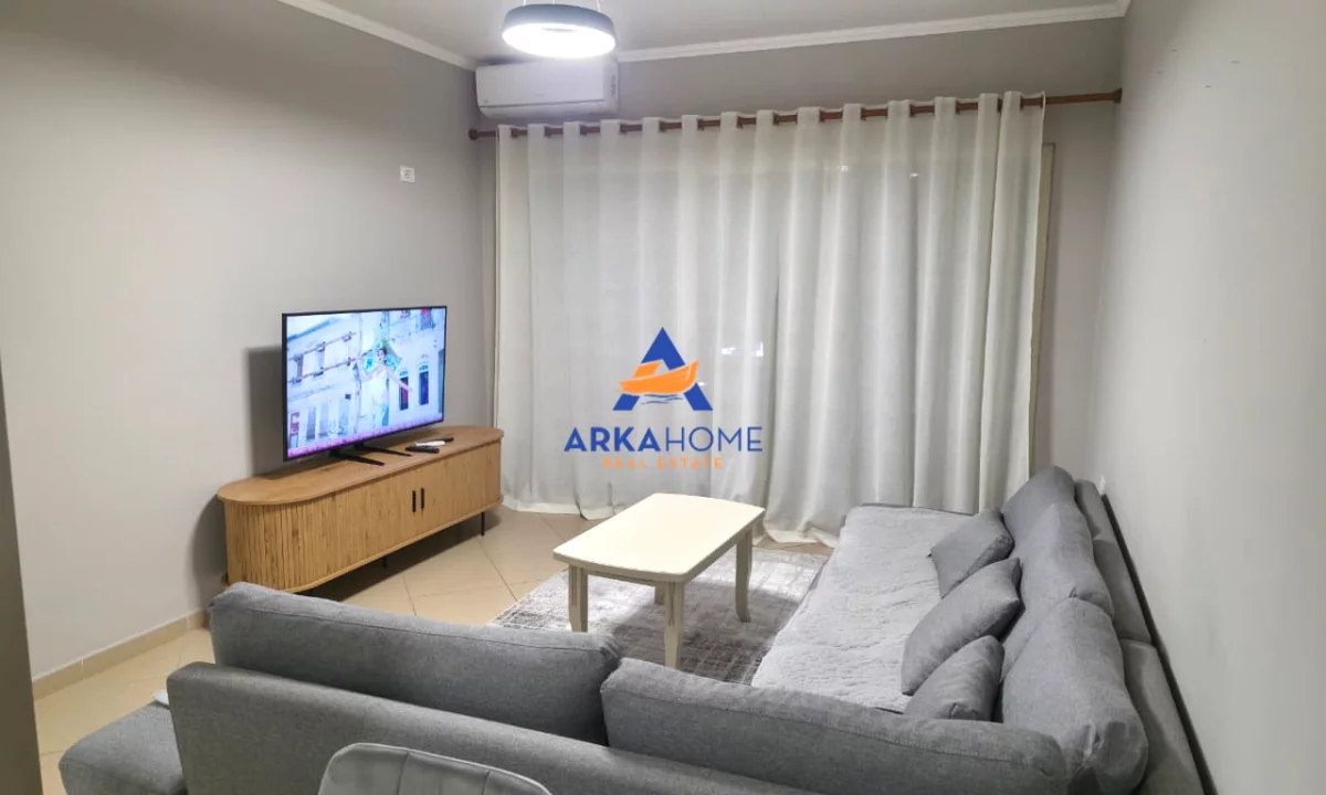 Shtepi ne shitje Apartament ne Tirane, 2+1, Mobilimi E mobiluar, Pagesa 199,000  Euro.