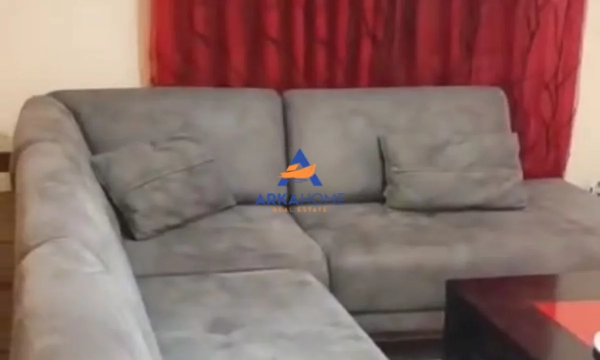 Shtepi me qera Apartament ne Tirane, 2+1, Mobilimi E mobiluar, Pagesa 468  Euro.