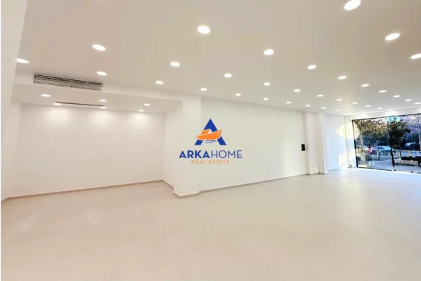 Ambient biznesi me qera 1+1 ne Tirane - 4,200 Euro