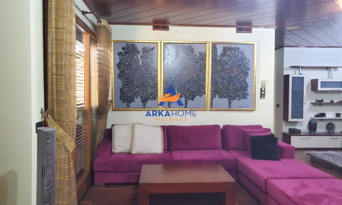 Shtepi me qera Apartament ne Tirane, 3+1, Mobilimi E mobiluar, Pagesa 1,200  Euro.