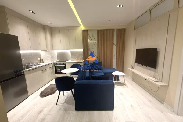 Shtepi ne shitje Apartament ne Tirane, 1+1, Mobilimi E mobiluar, Pagesa 125,000  Euro.