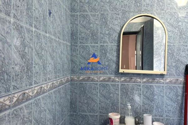 Shtepi me qera Shtepi Private ne Tirane, 1+1, Mobilimi E mobiluar, Pagesa 417  Euro.