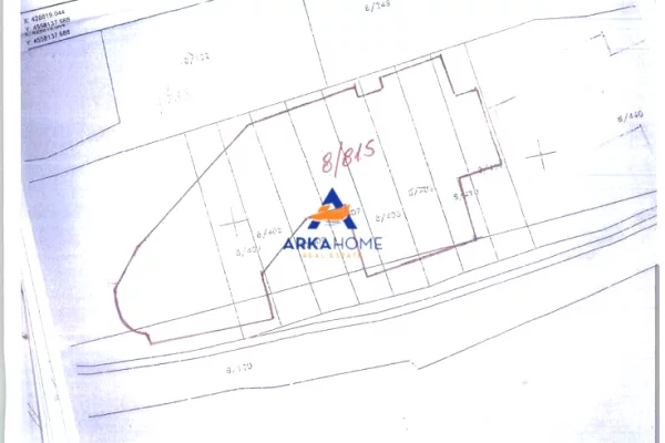 Business Property in Sale 4+1 in Tirana - 36,000 Euro