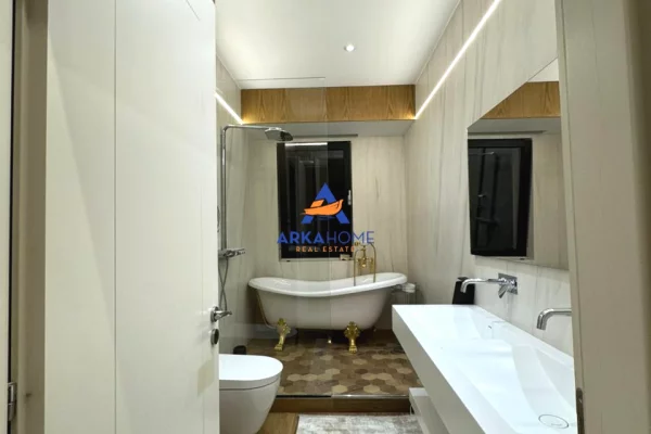 Shtepi ne shitje Apartament ne Tirane, 2+1, Mobilimi E mobiluar, Pagesa 11  Euro.