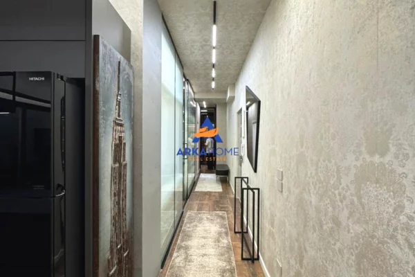 Shtepi ne shitje Apartament ne Tirane, 2+1, Mobilimi E mobiluar, Pagesa 11  Euro.