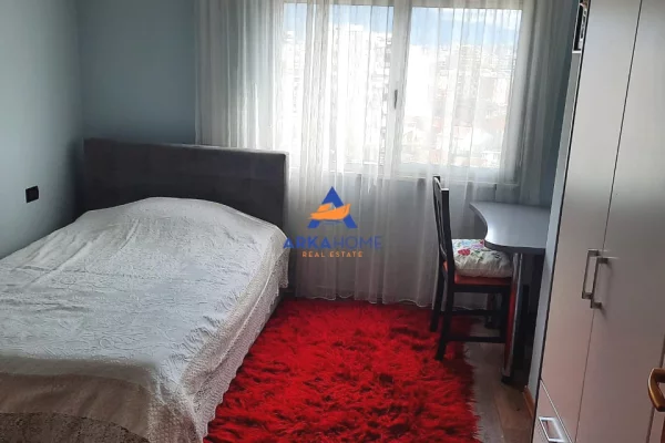 Shtepi me qera Apartament ne Tirane, 2+1, Mobilimi E mobiluar, Pagesa 800  Euro.