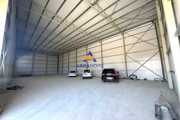JEPET ME QIRA KAPANON INDUSTRIAL 500M2 "VORE" 200.000 LEKE