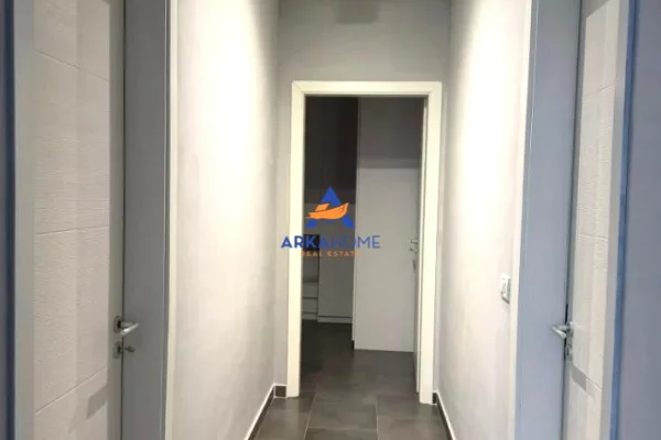 Shtepi me qera Apartament ne Tirane, 2+1, Mobilimi E mobiluar, Pagesa 500  Euro.