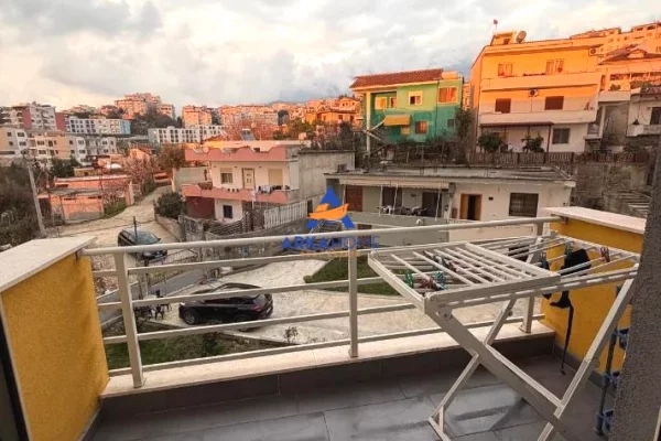 Shtepi me qera Apartament ne Tirane, 2+1, Mobilimi E mobiluar, Pagesa 500  Euro.
