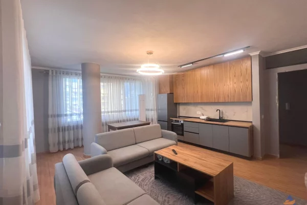 Shtepi me qera Apartament ne Tirane, 2+1, Mobilimi E mobiluar, Pagesa 800  Euro.