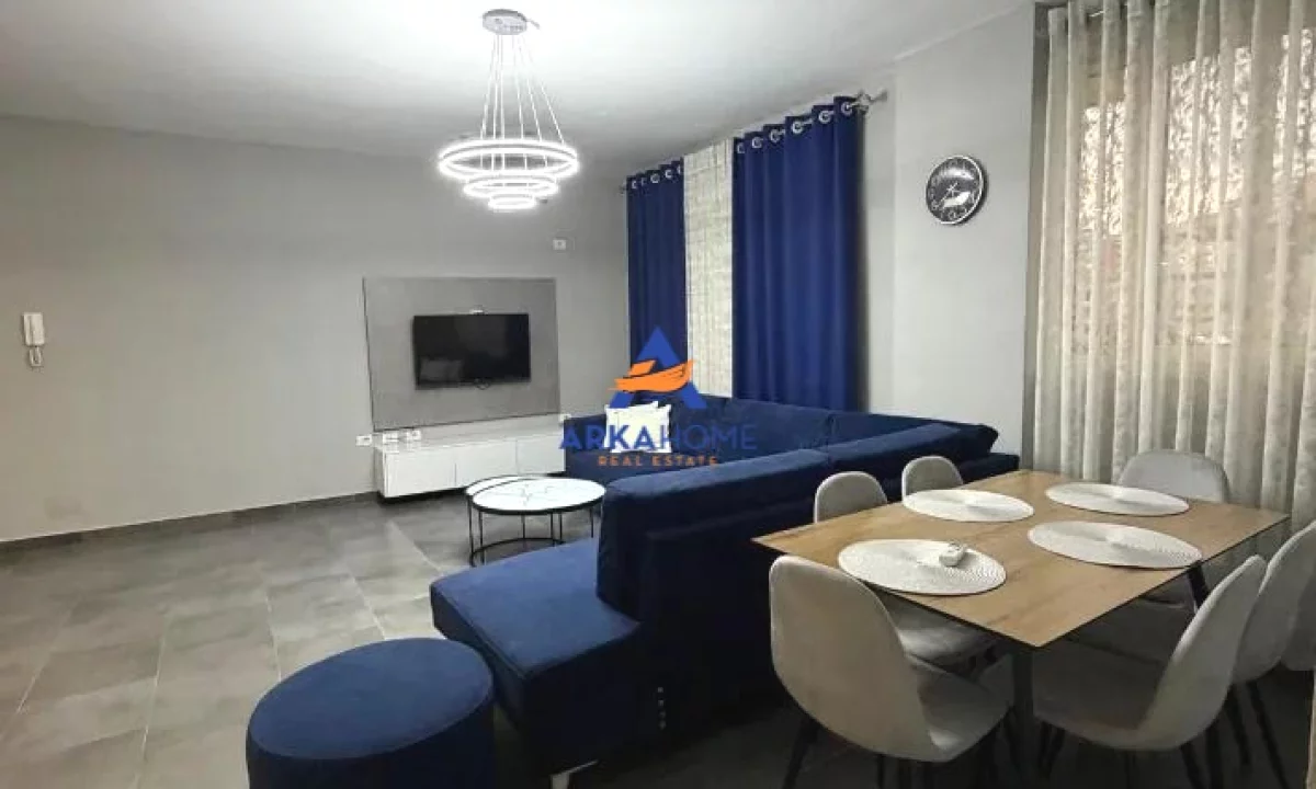 Shtepi me qera Apartament ne Tirane, 2+1, Mobilimi Bosh, pa mobiluar, Pagesa 500  Euro.