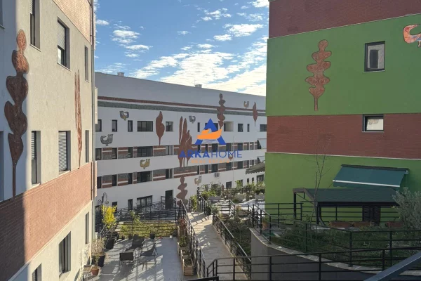 Shtepi me qera Apartament ne Tirane, 1+1, Mobilimi Bosh, pa mobiluar, Pagesa 620  Euro.