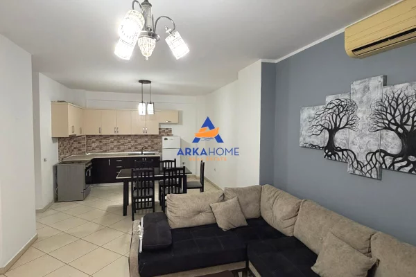 Shtepi me qera Apartament ne Tirane, 2+1, Mobilimi E mobiluar, Pagesa 521  Euro.