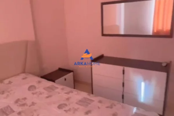 Shtepi me qera Apartament ne Tirane, 2+1, Mobilimi E mobiluar, Pagesa 523  Euro.