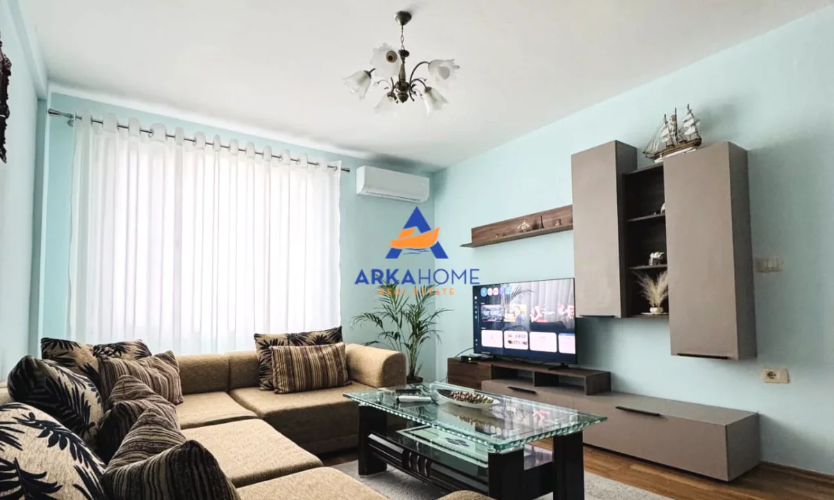 Shtepi me qera Apartament ne Tirane, 1+1, Mobilimi E mobiluar, Pagesa 732  Euro.