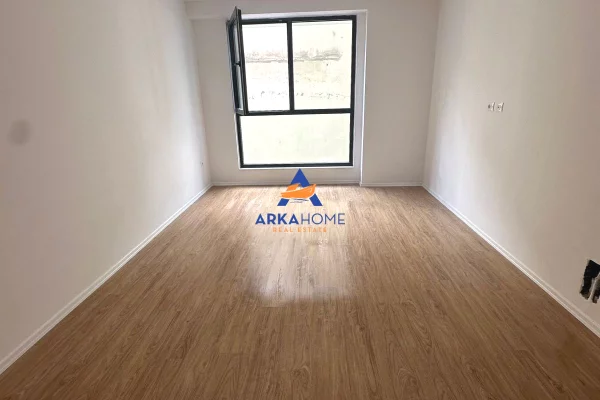 JEPET ME QERA APARTAMENT 1+1 "JORDAN MISJA" 550 EURO