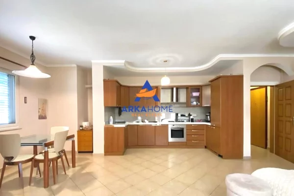 Shtepi me qera Apartament ne Tirane, 2+1, Mobilimi E mobiluar, Pagesa 836  Euro.