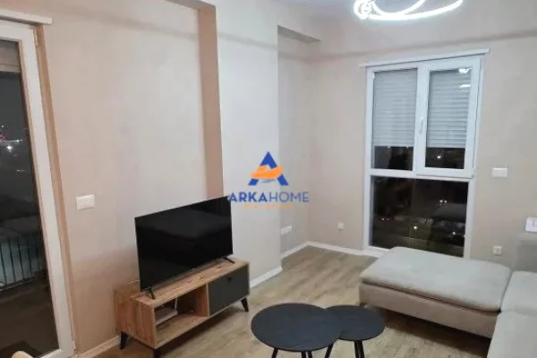 Shtepi me qera 2+1 ne Tirane - 550 Euro