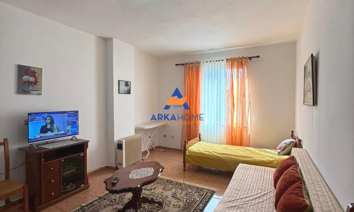 Shtepi me qera Apartament ne Tirane, 1+1, Mobilimi E mobiluar, Pagesa 523  Euro.
