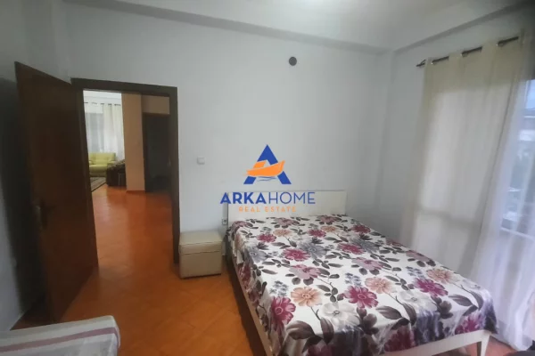 Shtepi me qera Apartament ne Tirane, 2+1, Mobilimi E mobiluar, Pagesa 470  Euro.