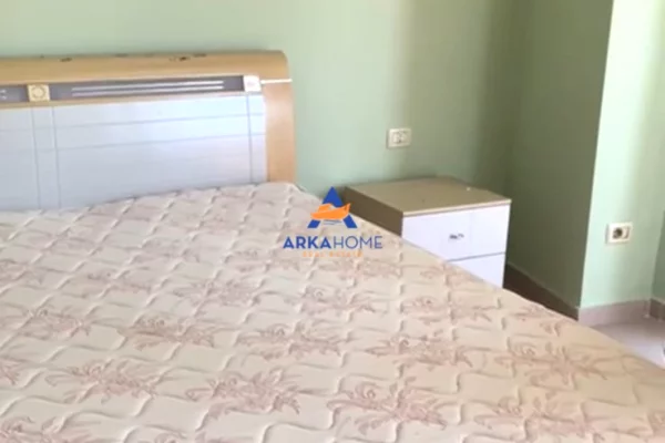 Shtepi me qera Apartament ne Tirane, 1+1, Mobilimi E mobiluar, Pagesa 627  Euro.