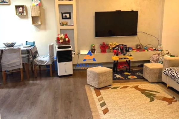 Shtepi ne shitje 2+1 ne Tirane - 140,000 Euro