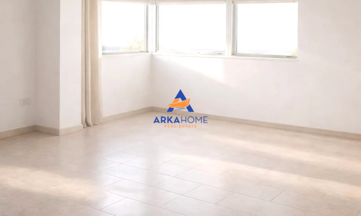 Shtepi me qera Apartament ne Tirane, 2+1, Mobilimi Bosh, pa mobiluar, Pagesa 523  Euro.