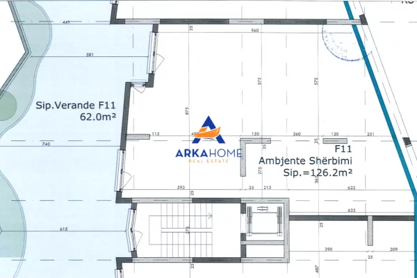 Ambiente Commerciale in Affitto 1+1 a Tirana - 1,300 Euro