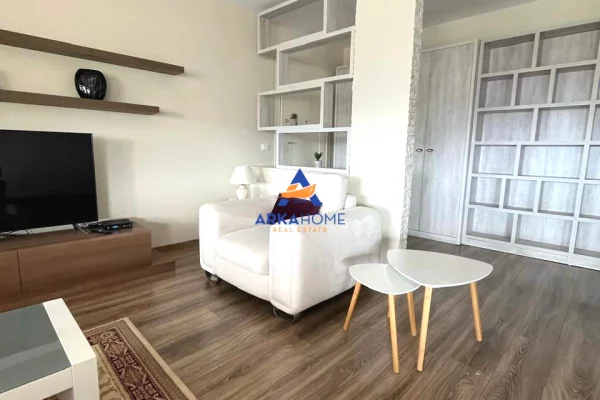 Shtepi me qera Apartament ne Tirane, 2+1, Mobilimi E mobiluar, Pagesa 1,500  Euro.