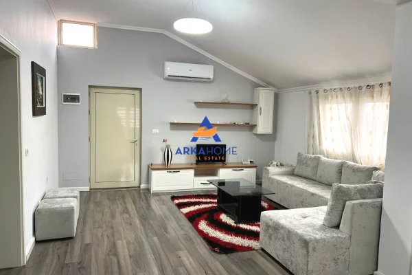 Shtepi me qera Apartament ne Tirane, 2+1, Mobilimi E mobiluar, Pagesa 500  Euro.