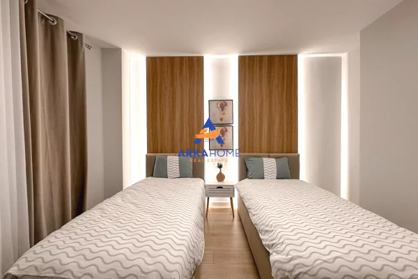 Shtepi ne shitje Apartament ne Tirane, 2+1, Mobilimi E mobiluar, Pagesa 285,000  Euro.