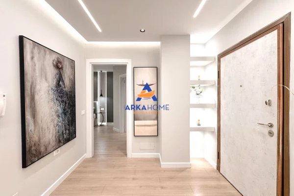 Shtepi ne shitje Apartament ne Tirane, 2+1, Mobilimi E mobiluar, Pagesa 285,000  Euro.