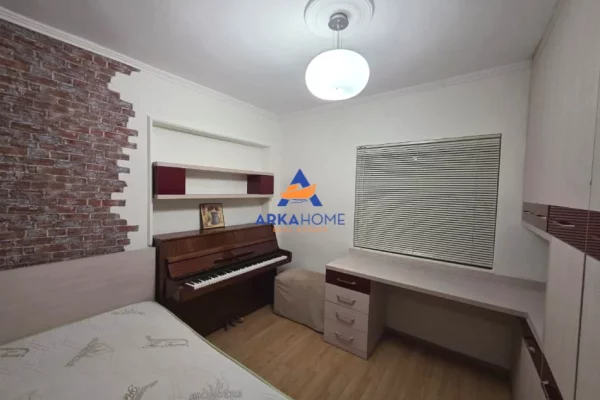Apartment for rent in Tirana 4+1, Furnished