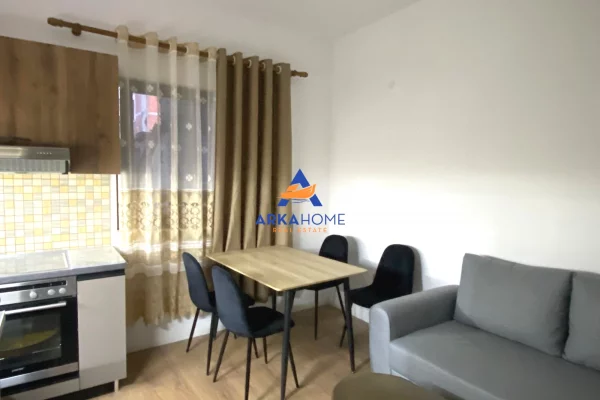 JEPET APARTAMENT ME QERA 1+1+VEND PARKIMI "RRUGA JORDAN MISJA" 40.000 LEKE