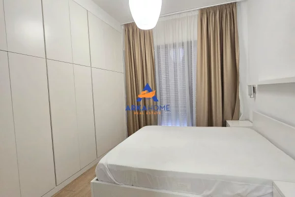 Shtepi me qera Apartament ne Tirane, 2+1, Mobilimi E mobiluar, Pagesa 1,253  Euro.