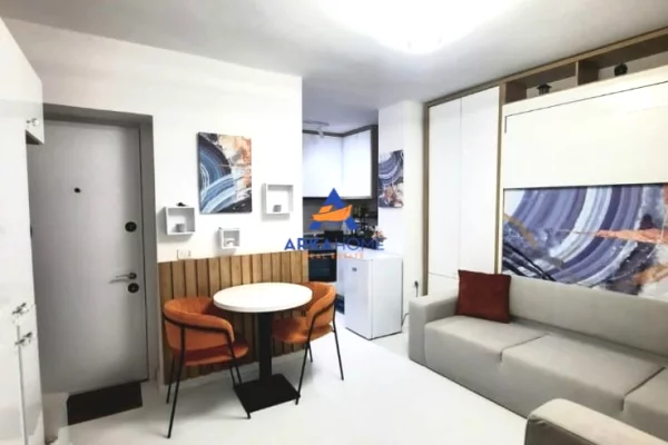 Shtepi ne shitje Apartament ne Tirane, Garsoniere, Mobilimi E mobiluar, Pagesa 88,000  Euro.