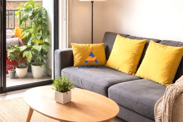 Shtepi ne shitje Apartament ne Tirane, 2+1, Mobilimi E mobiluar, Pagesa 229,000  Euro.