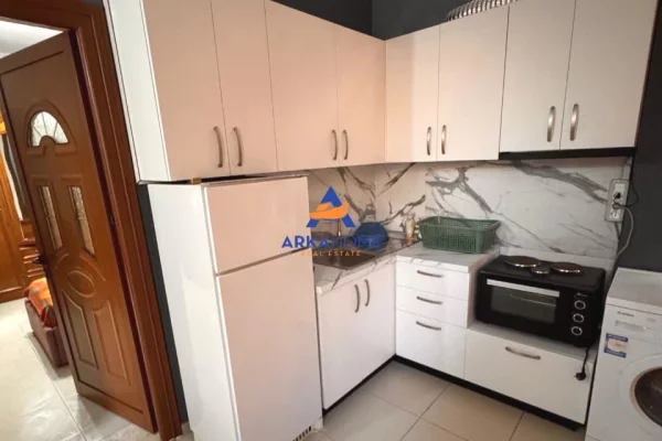 Shtepi me qera Garsoniere ne Tirane - 313 Euro