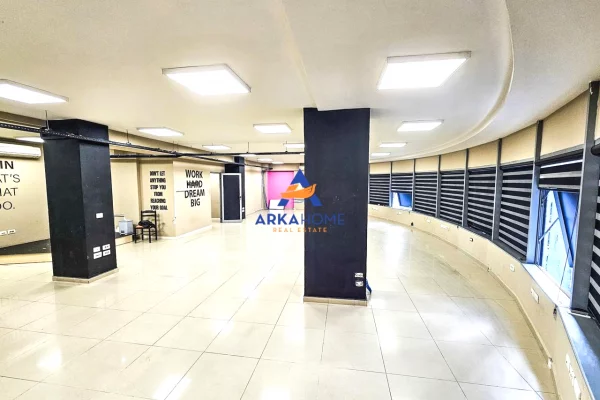 Ambient biznesi me qera 1+1 ne Tirane - 3,000 Euro